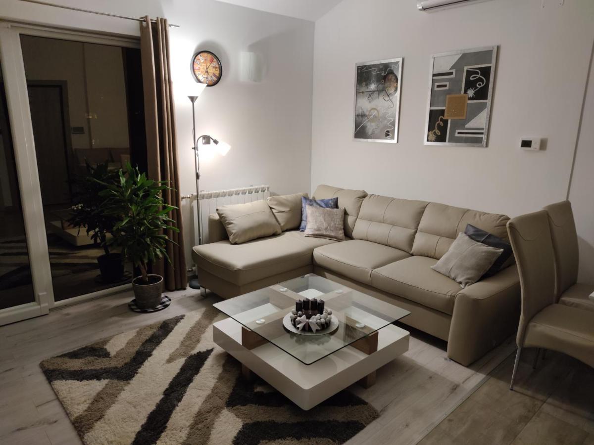 Battistutti - Free Private Parking Apartament *